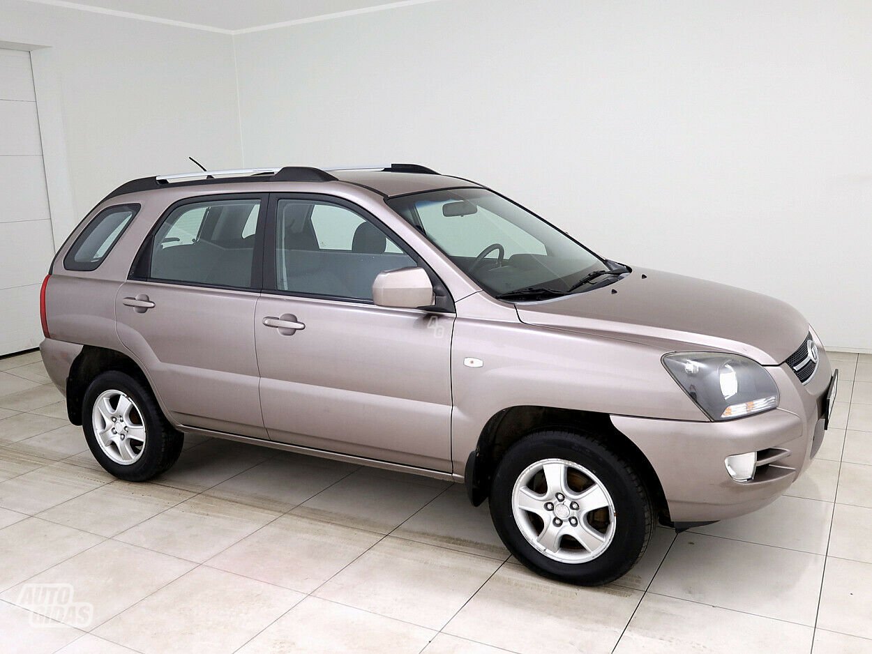 Kia Sportage 2007 г Внедорожник / Кроссовер