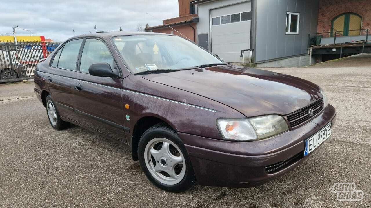 Toyota Carina 1995 m Sedanas