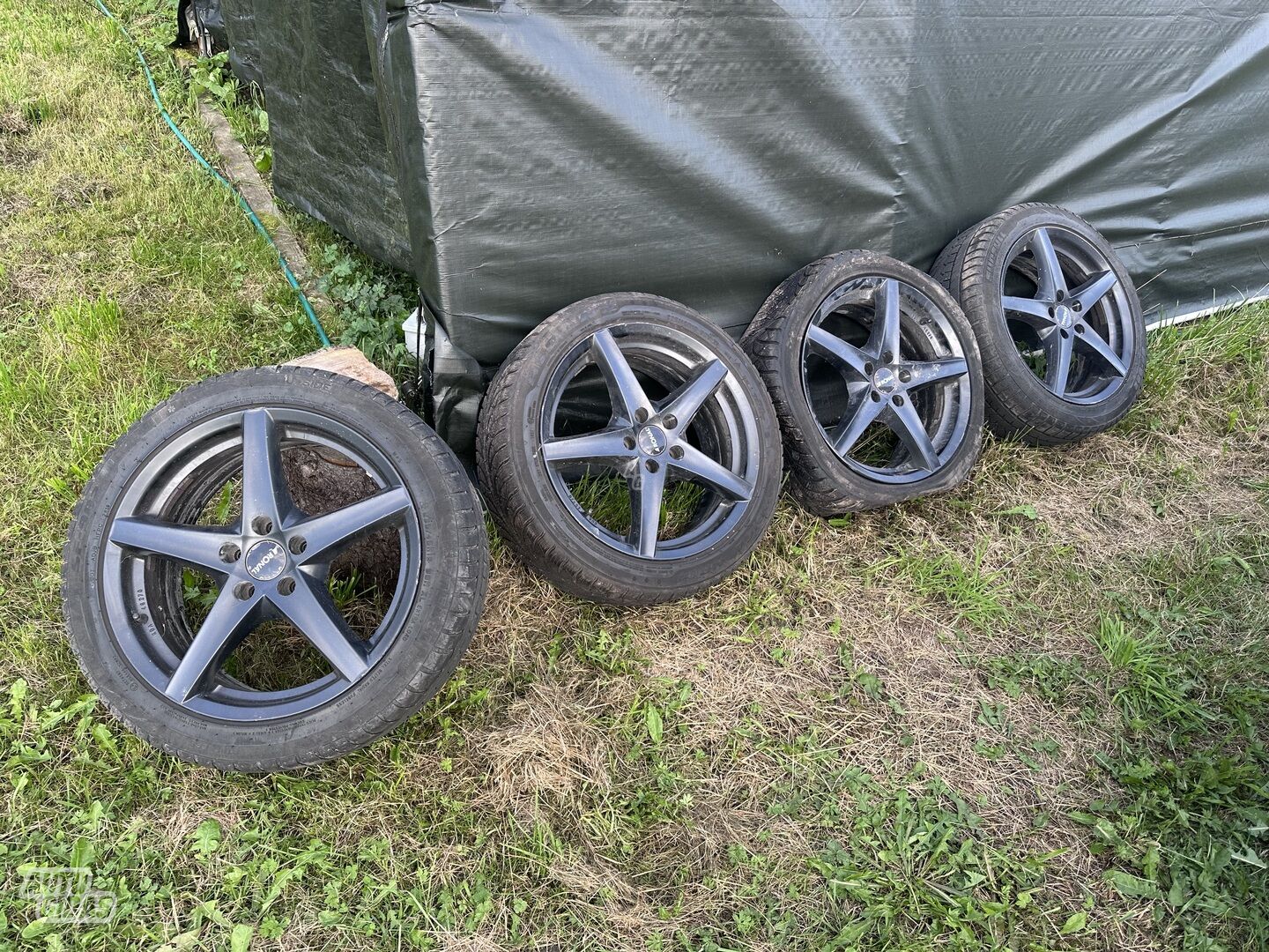 Light alloy R18 rims