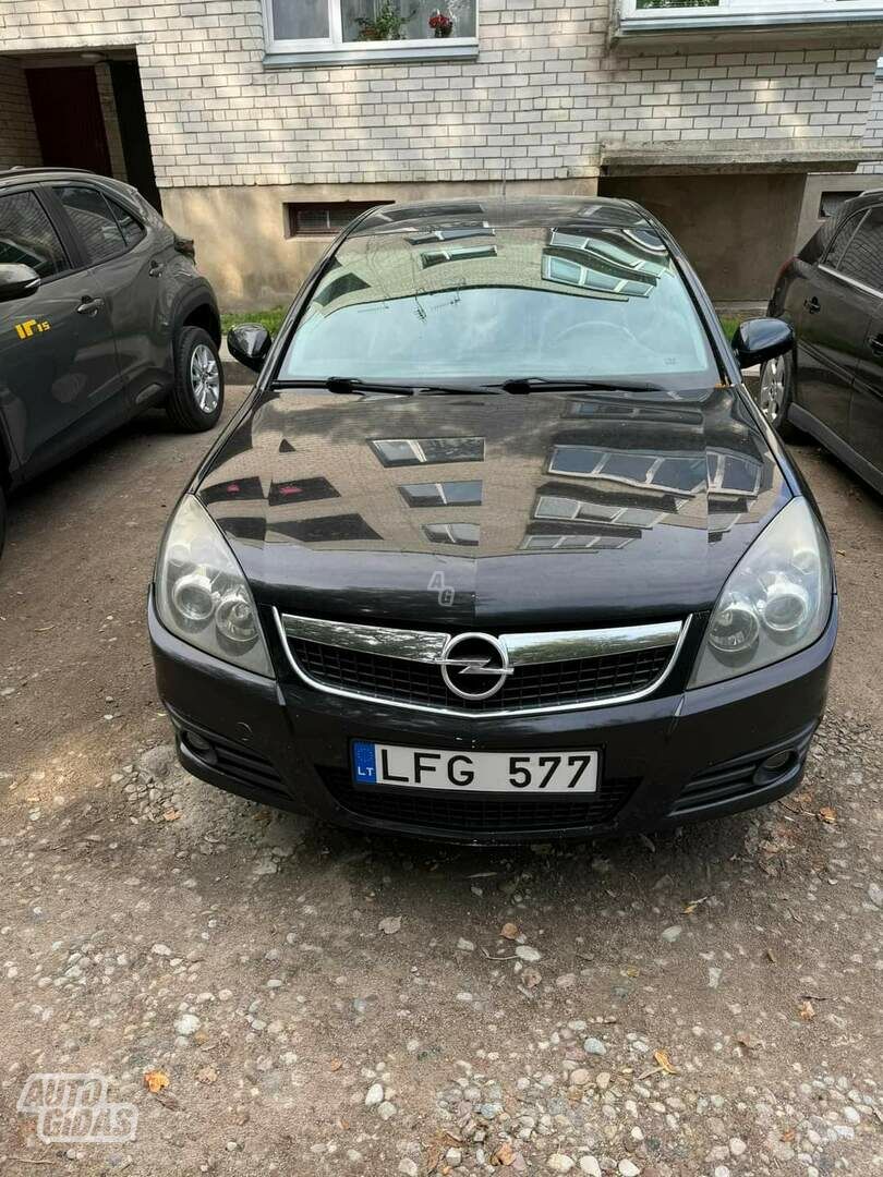 Opel Vectra 2006 г Седан