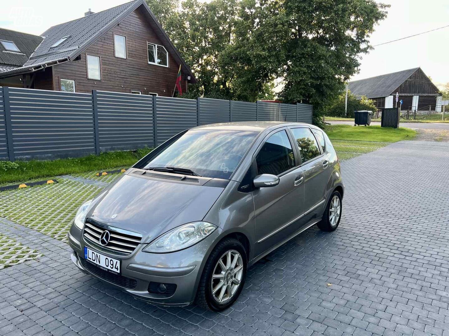 Mercedes-Benz A 180 2008 г Хэтчбек