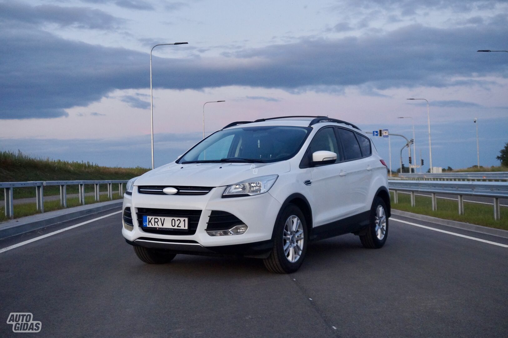 Ford Escape III Duratec 2015 y