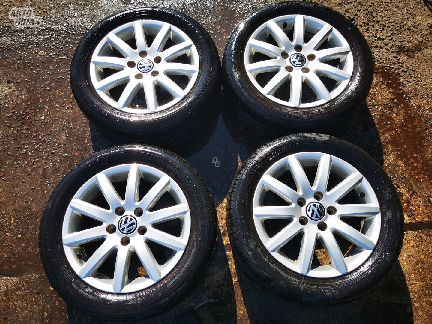 Volkswagen light alloy R16 rims