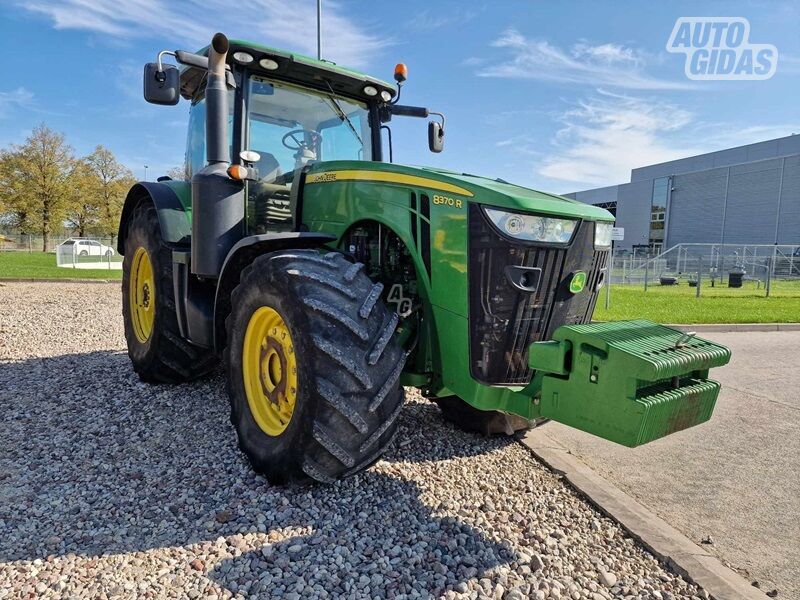 John Deere 2015 г