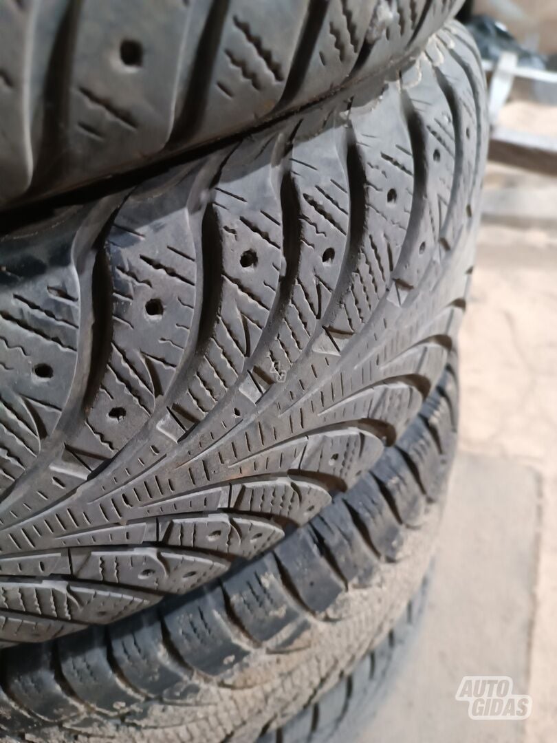 Goodyear Ultragrip extreme1 R16 winter tyres passanger car