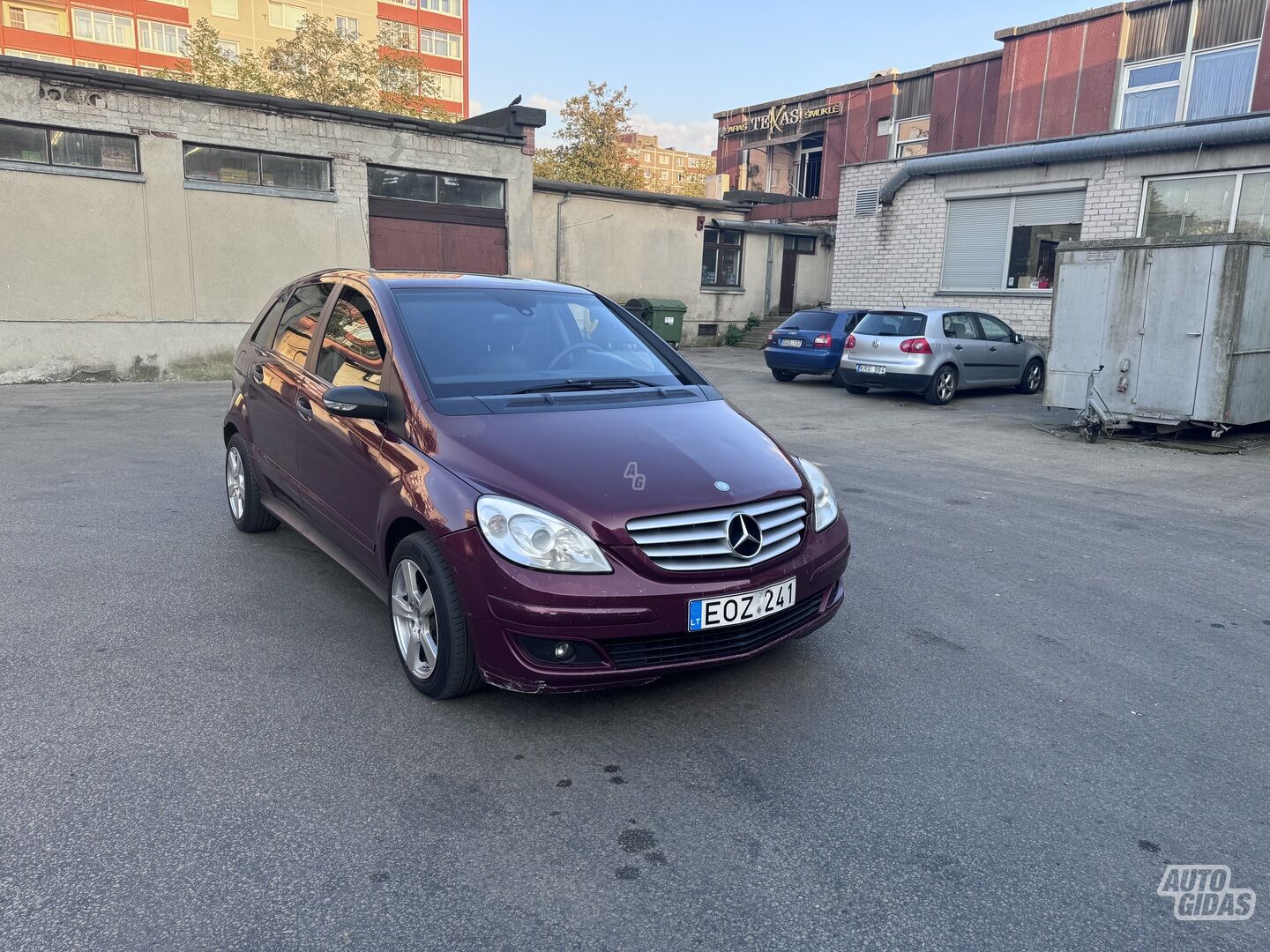 Mercedes-Benz B 180 2007 y Van