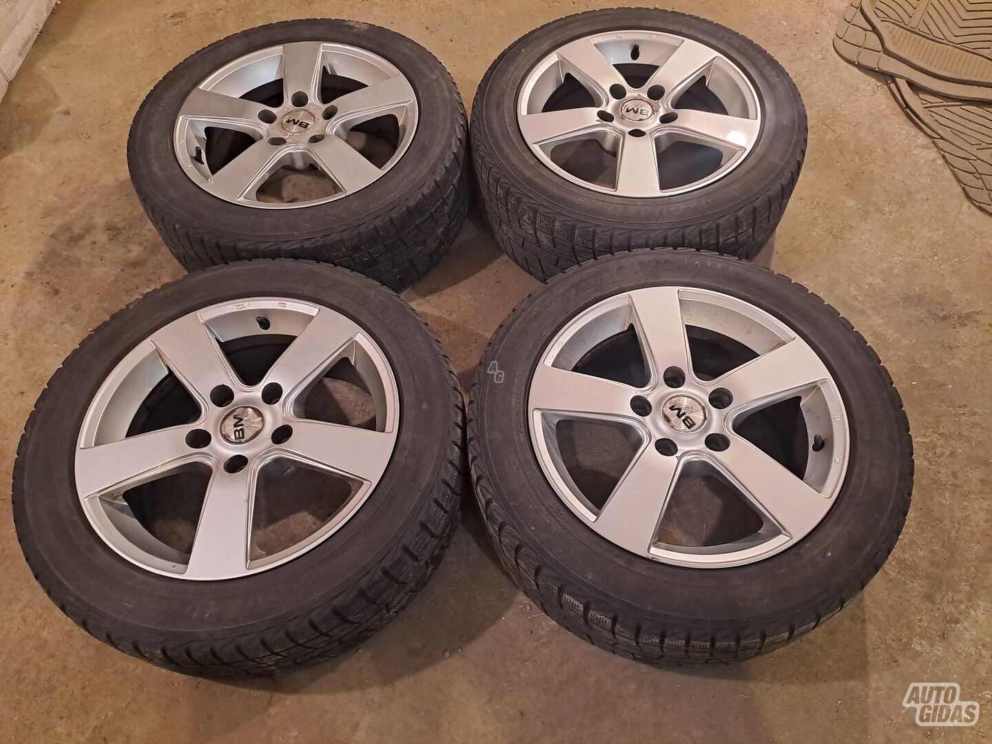 Light alloy R16 rims