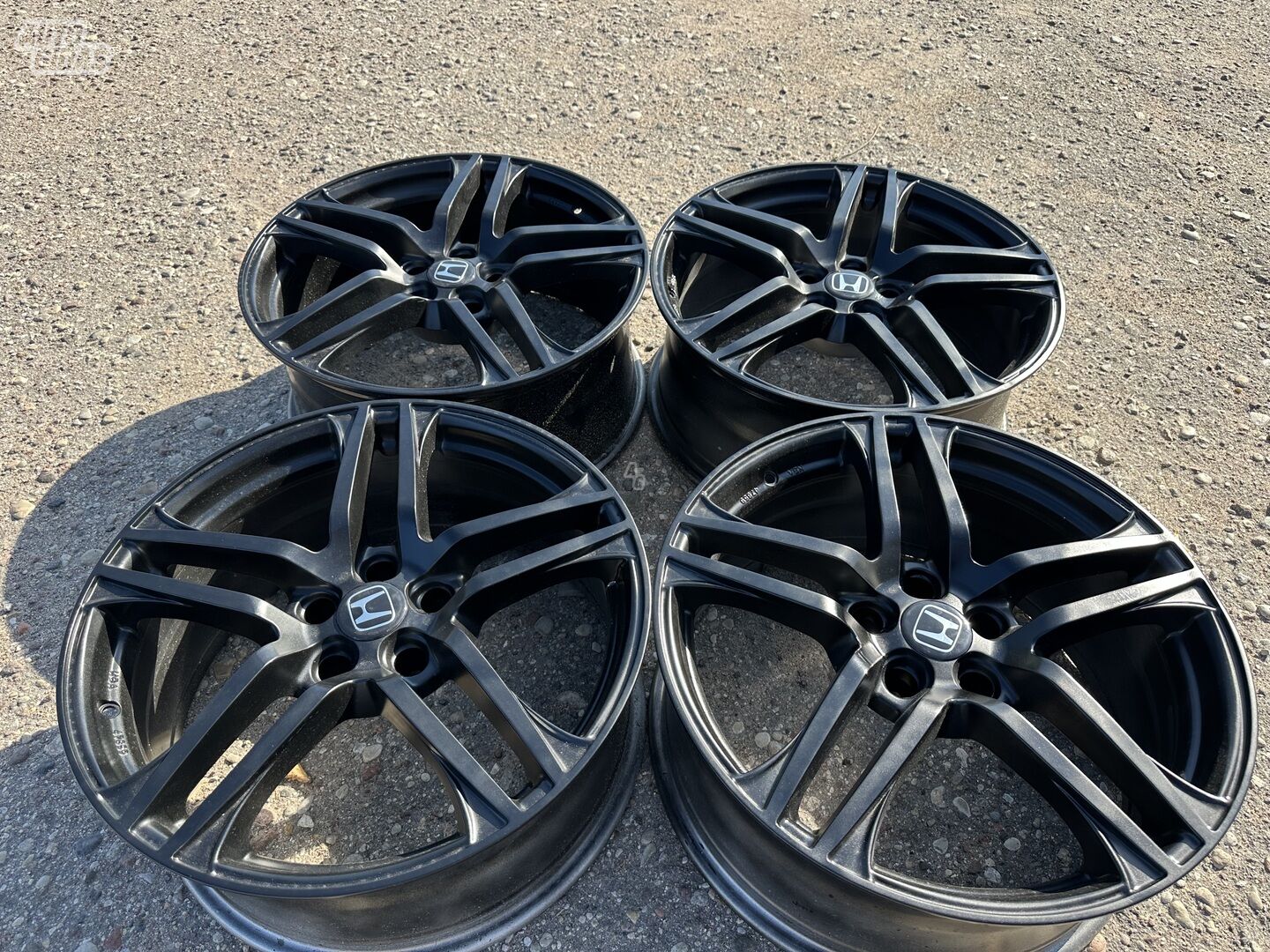 Honda Siunciam 8J ET30 light alloy R19 rims