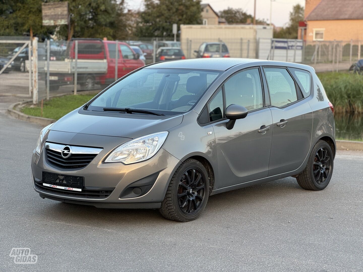 Opel Meriva 2011 y Van