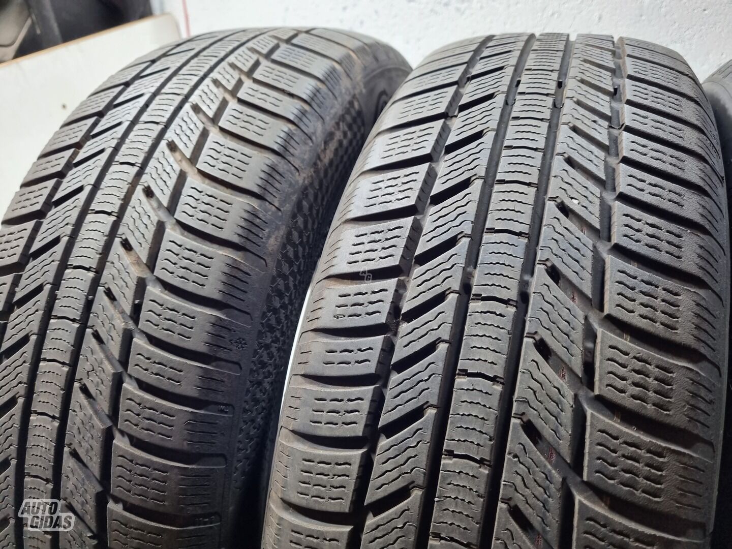 Continental 2023m R17 winter tyres passanger car