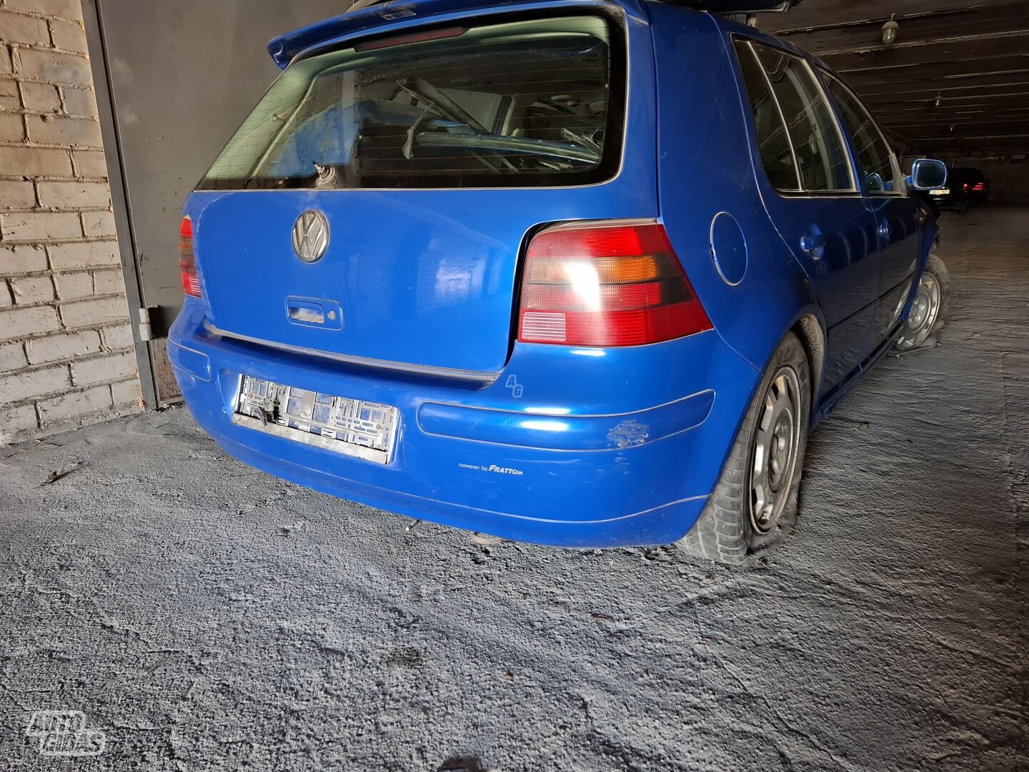 Volkswagen Golf IV 2000 y parts