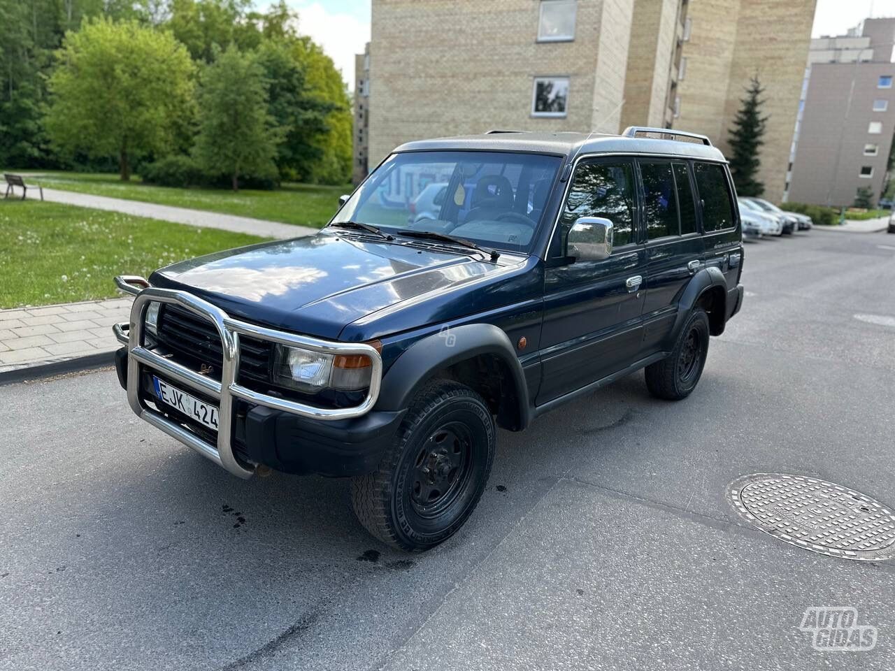 Mitsubishi Pajero 1999 y Off-road / Crossover