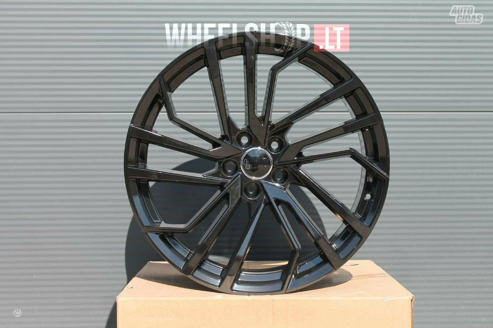 EU-B1618 style Gloss Black rims