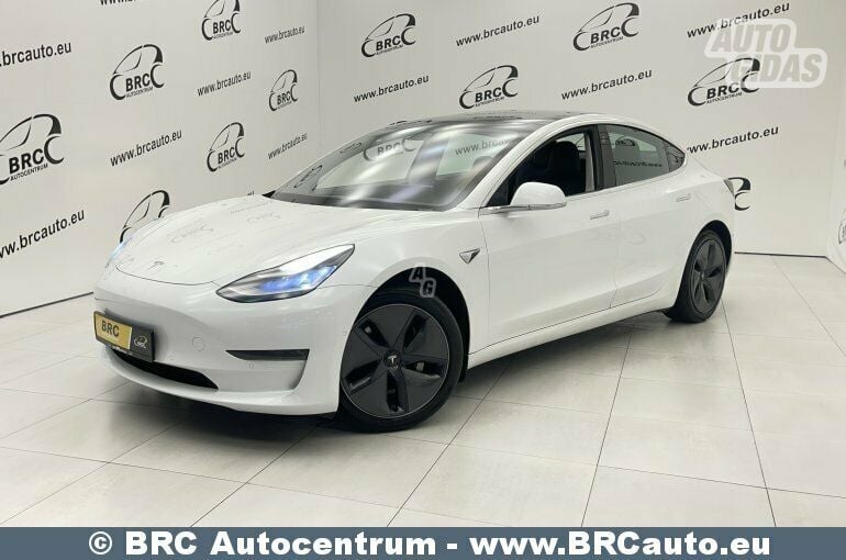 Tesla Model 3 Long Range Dual Moto 2020 m