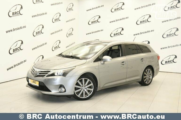 Toyota Avensis 2.2 D-CAT Wagon Auto 2012 г