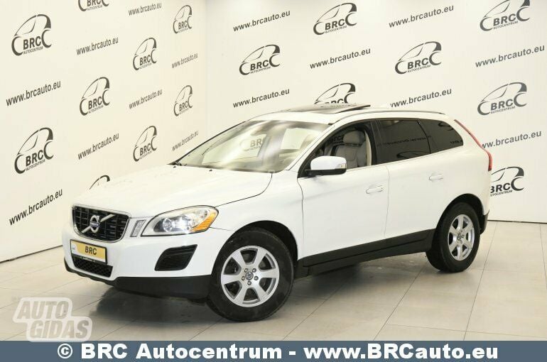 Volvo XC 60 3.2 Automatas LPG 2011 m