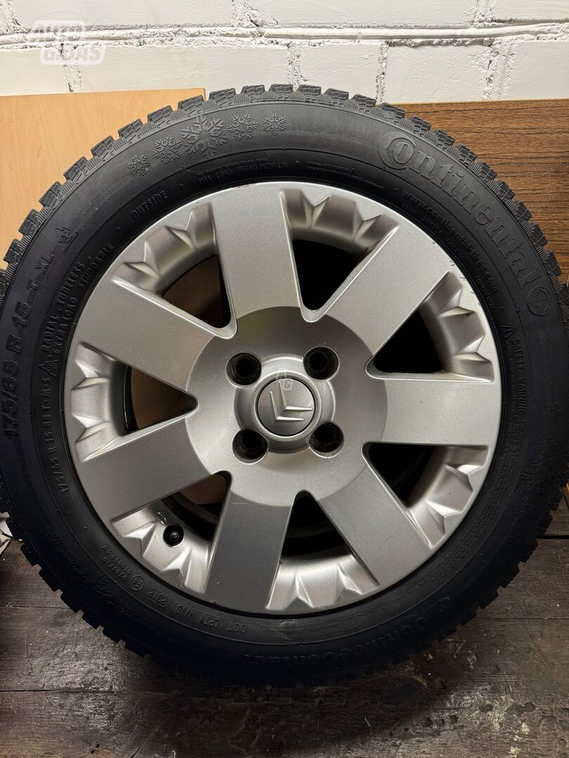 Citroen light alloy R15 rims