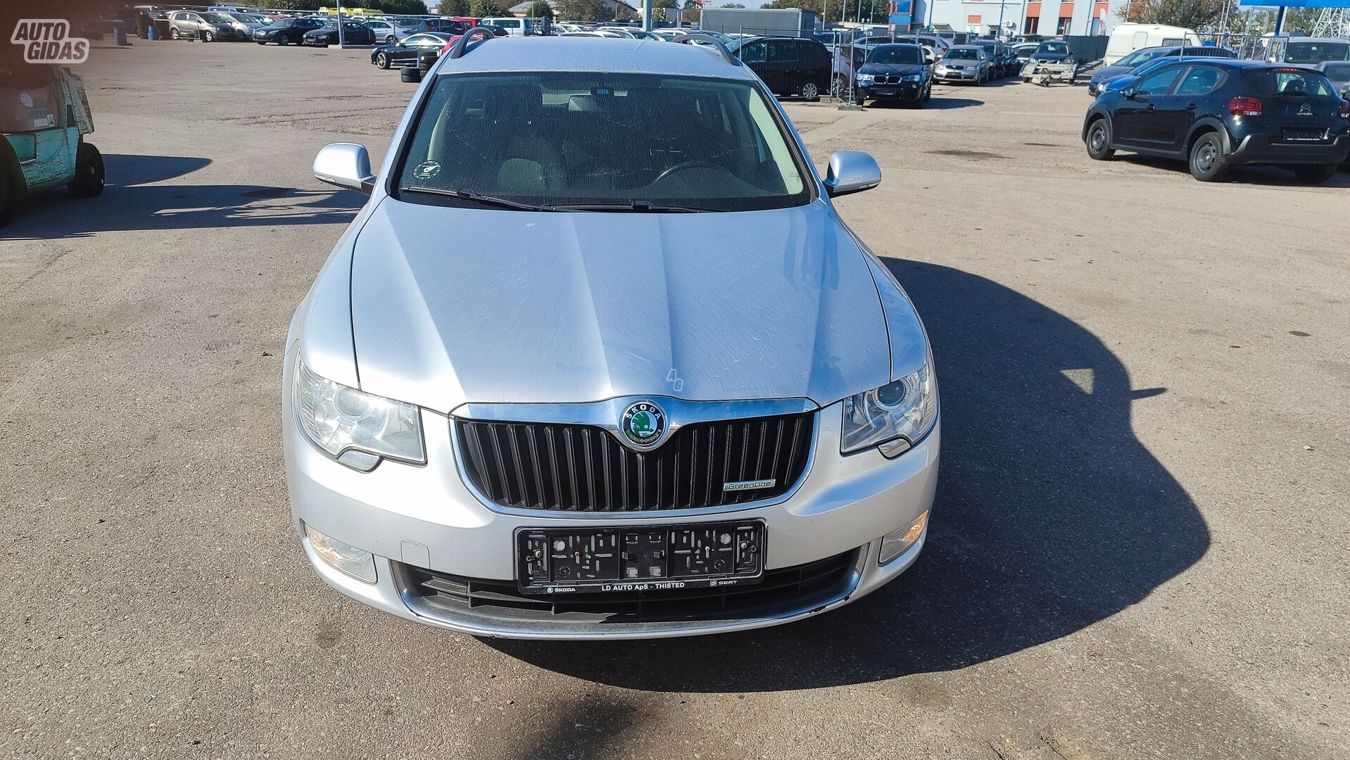 Skoda Superb 2011 г Универсал