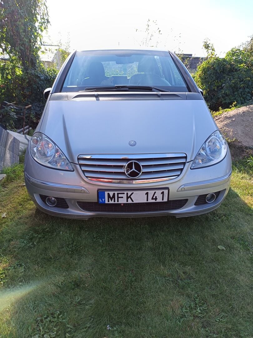 Mercedes-Benz 200 CDI 2006 m