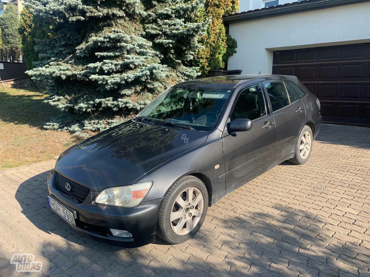 Lexus IS 200 I SPORTCROSS 2005 г