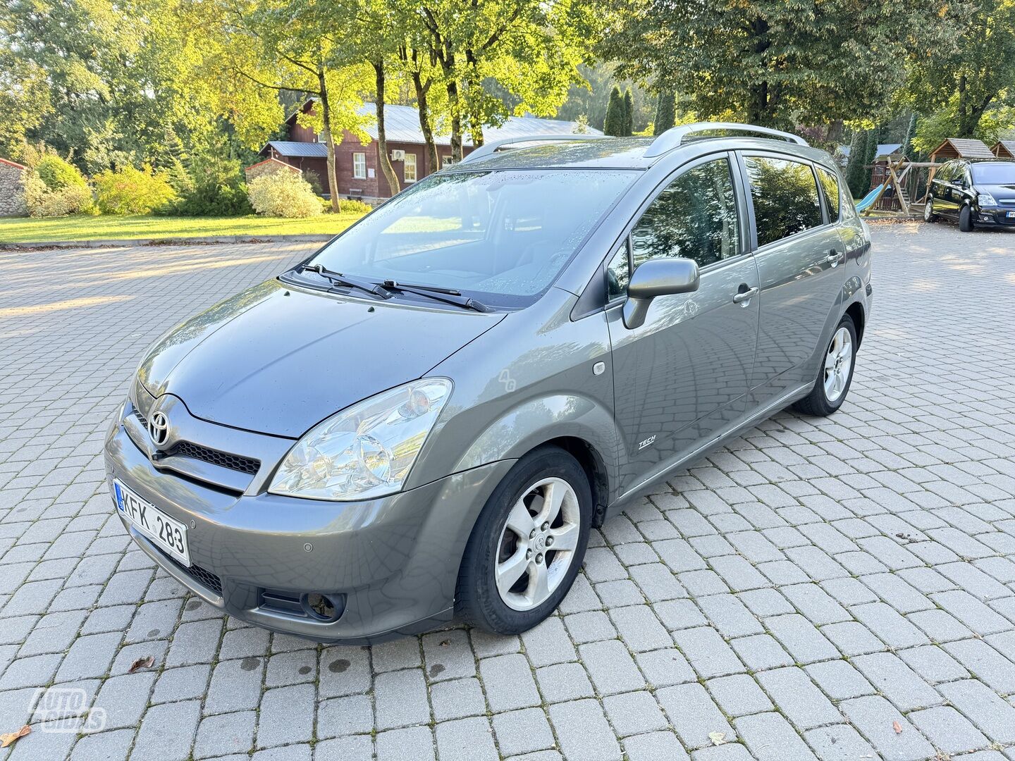 Toyota Corolla Verso II D4D 2006 г