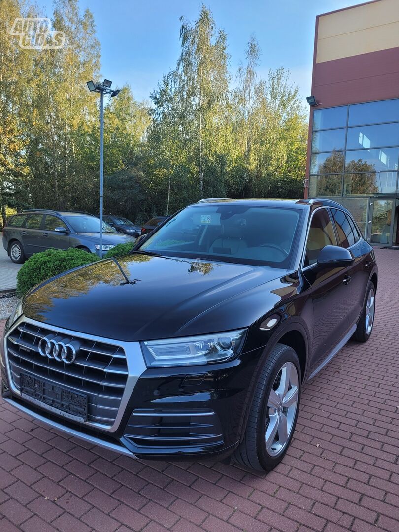 Audi Q5 2017 m Visureigis / Krosoveris