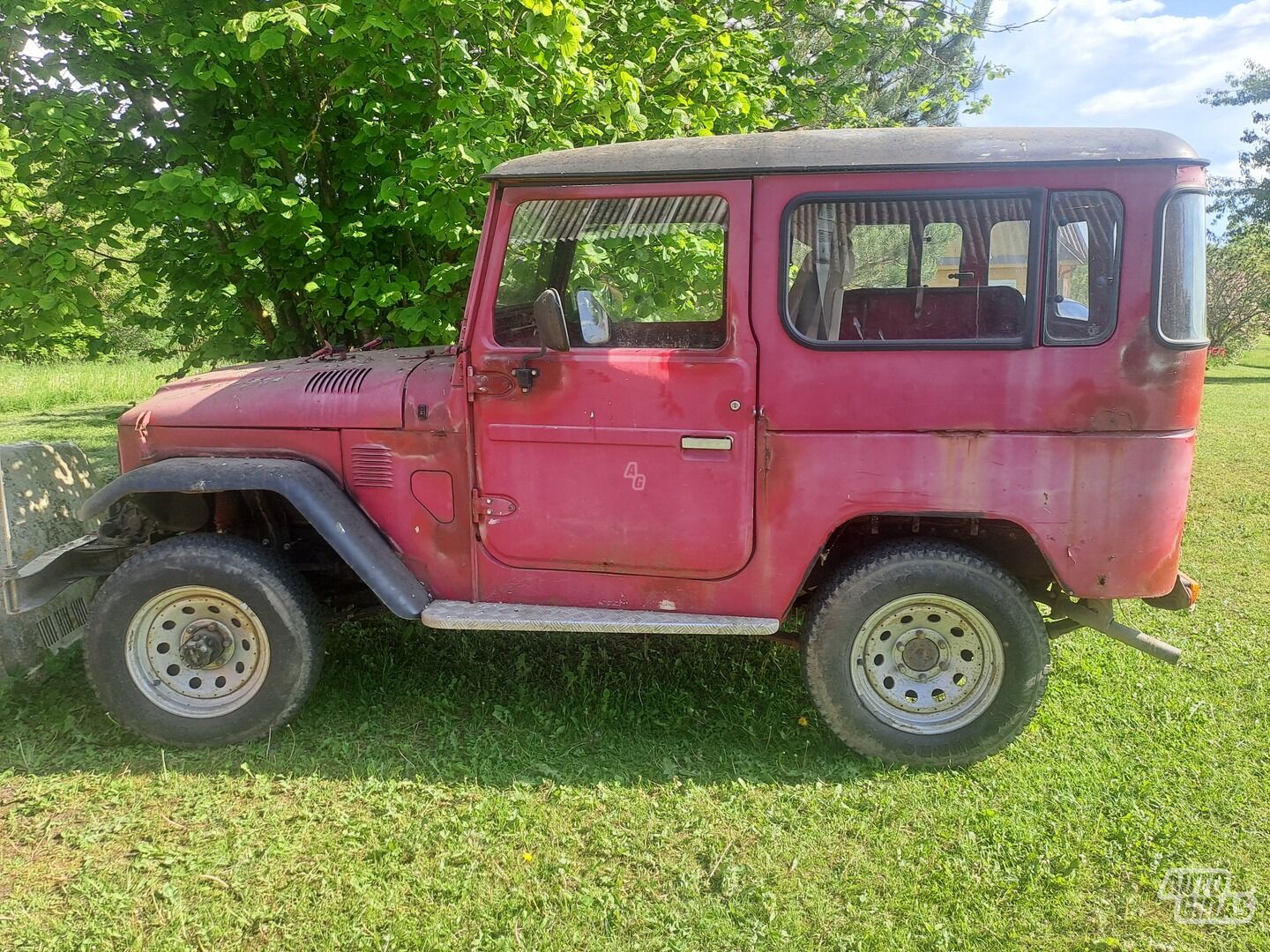 Toyota Land Cruiser 1980 г Внедорожник / Кроссовер