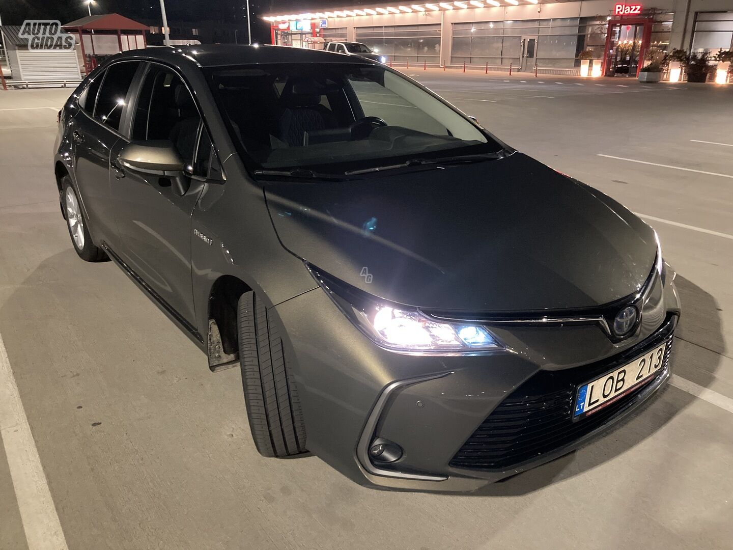 Toyota Corolla 2020 г Седан