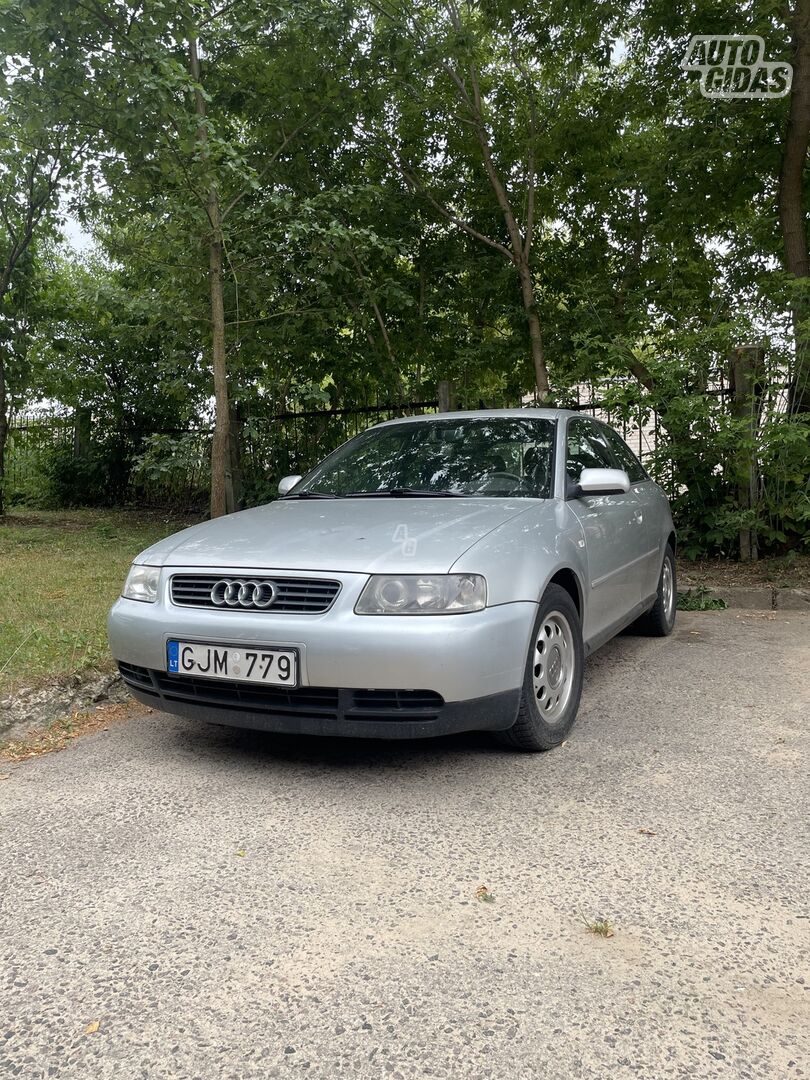 Audi A3 14671 2001 y