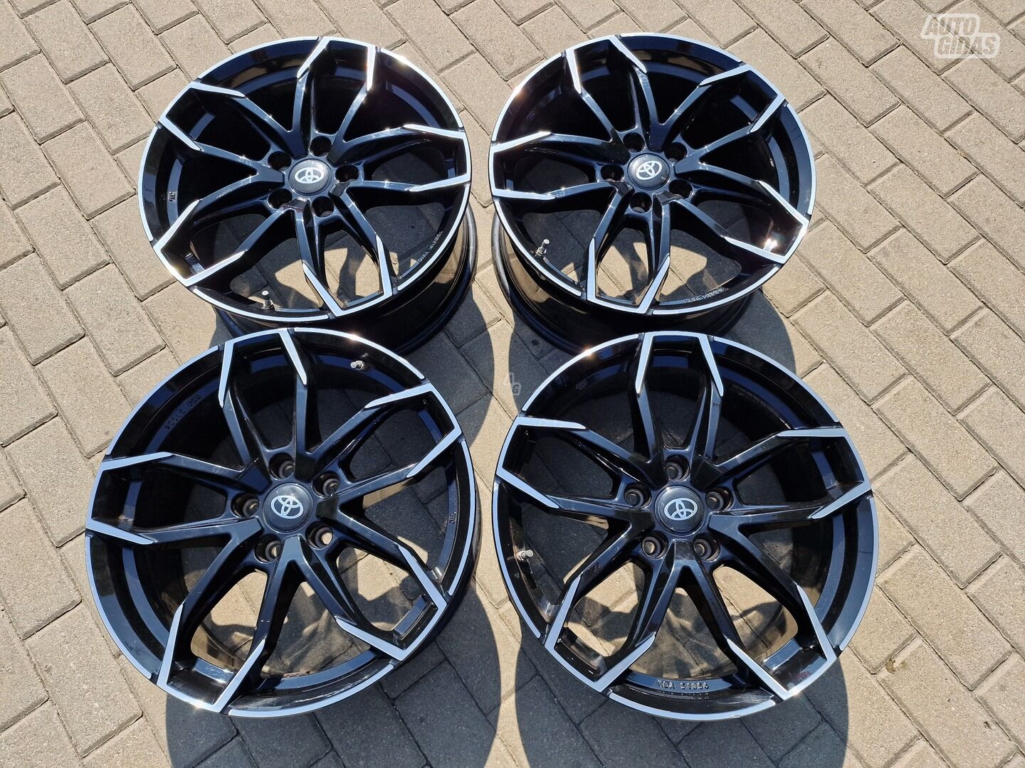 Toyota Made in GERMANY,ET45 light alloy R18 rims