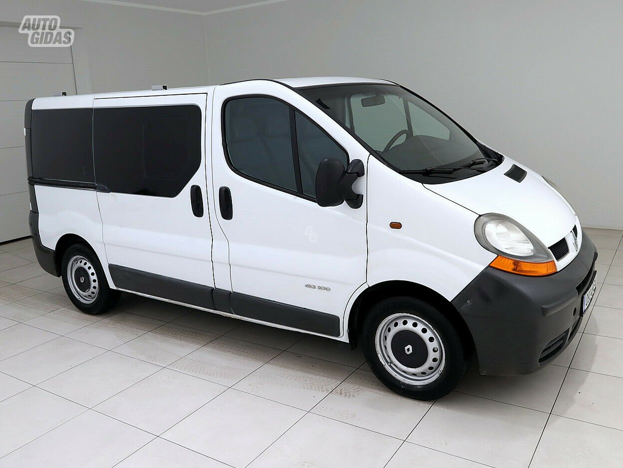 Renault Trafic dCi 2005 y