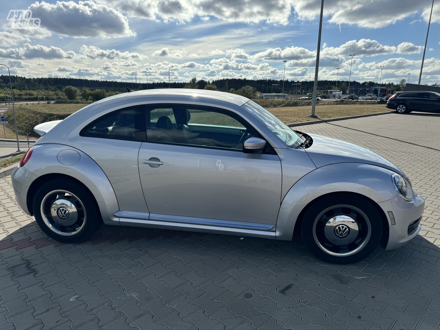 Volkswagen Beetle 2012 y Hatchback