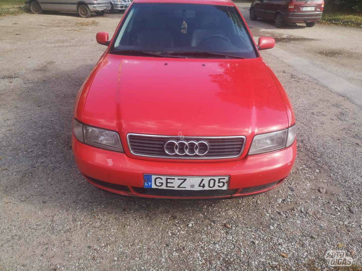 Audi A4 1996 г Седан