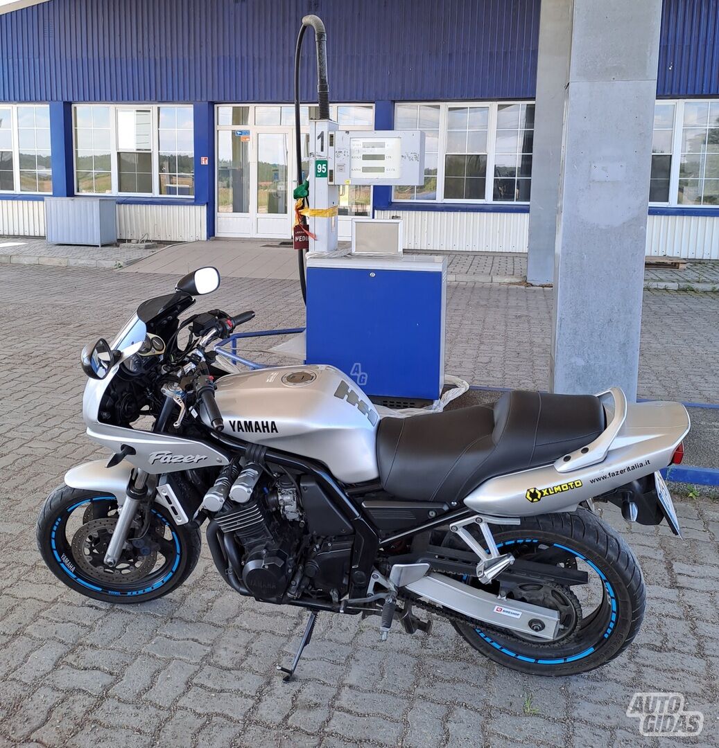 Yamaha FZS 2000 г Классический / Streetbike мотоцикл