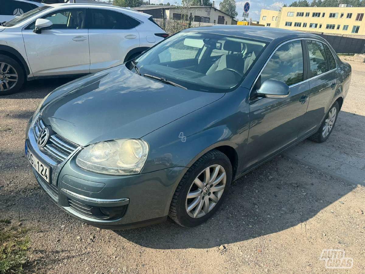 Volkswagen Jetta V 2008 m