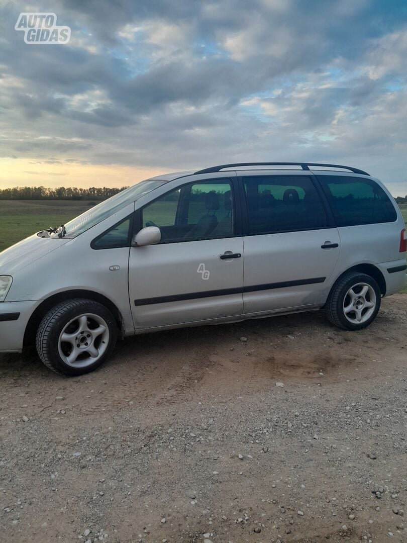 Ford Galaxy 2002 m Universalas