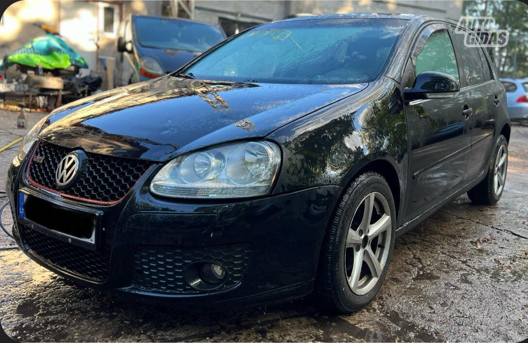 Volkswagen Golf 2006 г Хэтчбек