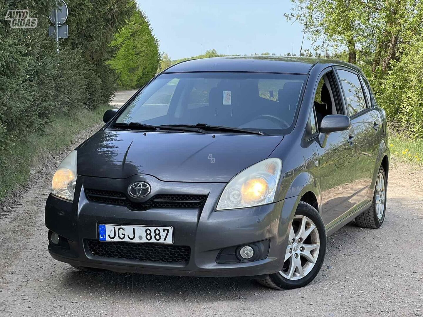 Toyota Corolla Verso II 2009 г