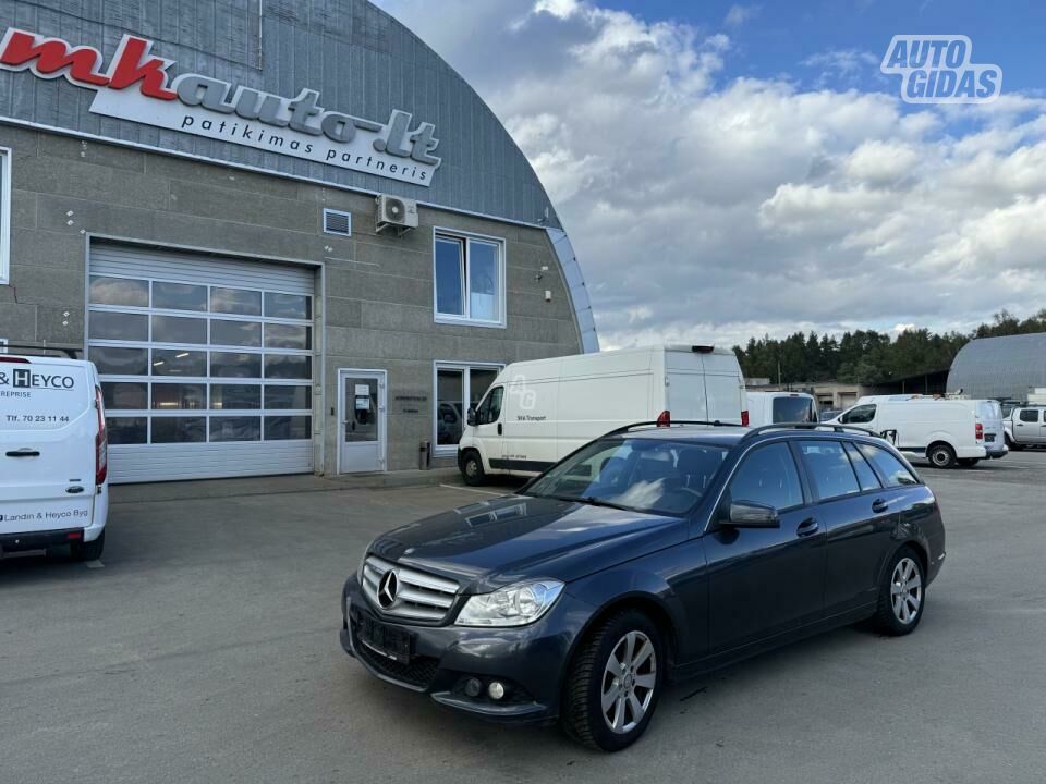 Mercedes-Benz C 220 220 CDI BE STATIONCA 2.1 2014 y