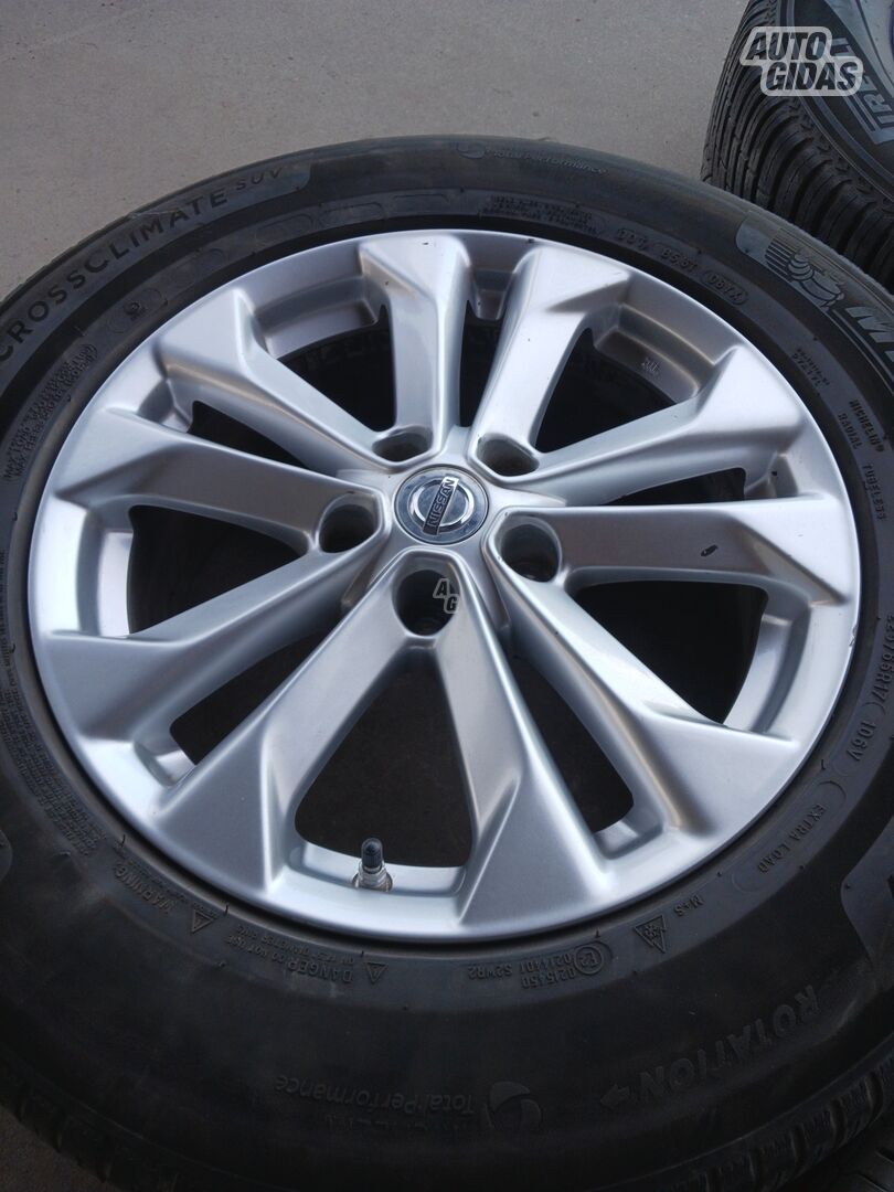 Nissan Murano light alloy R17 rims