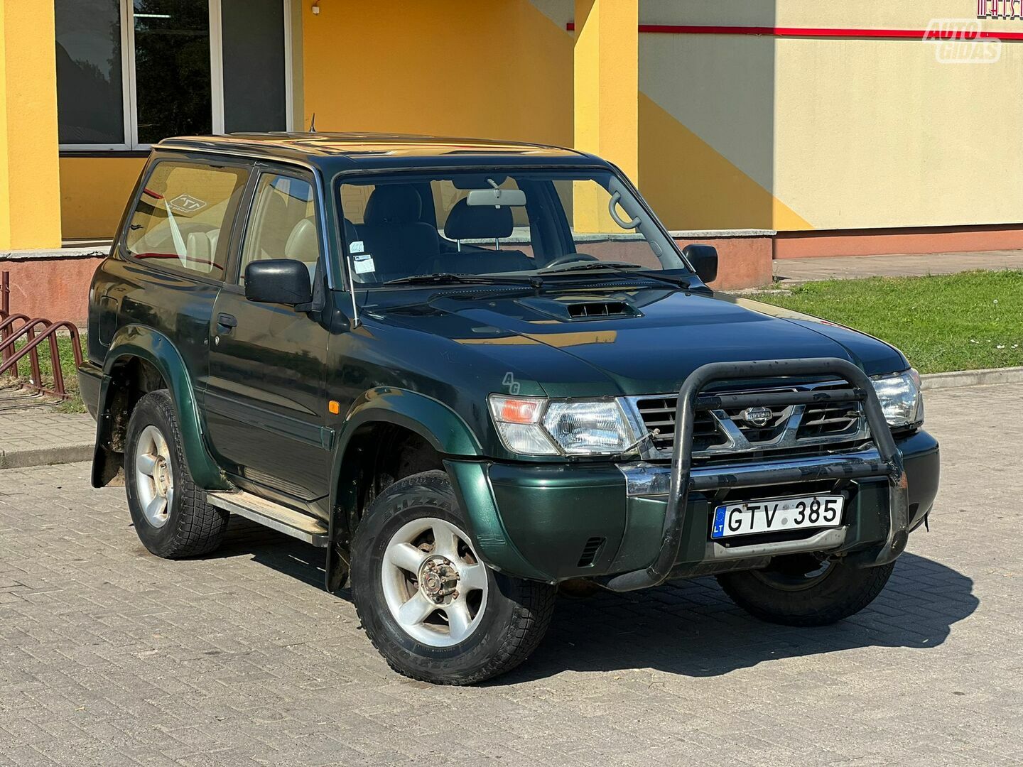 Nissan Patrol V 4x4 2001 y