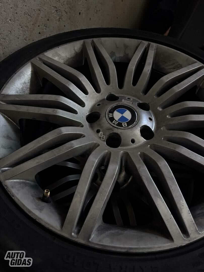 BMW литые R18 диски