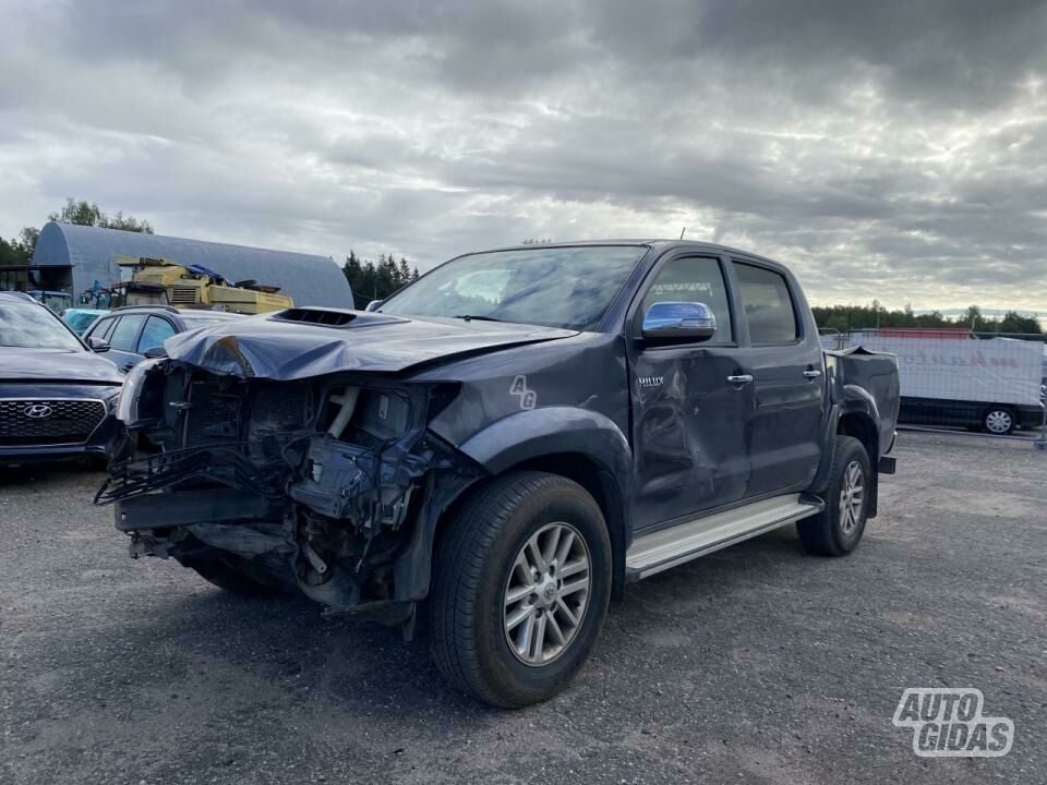 Toyota Hilux 3,0 D-4D, D.CAB 4WD 3.0 2014 m