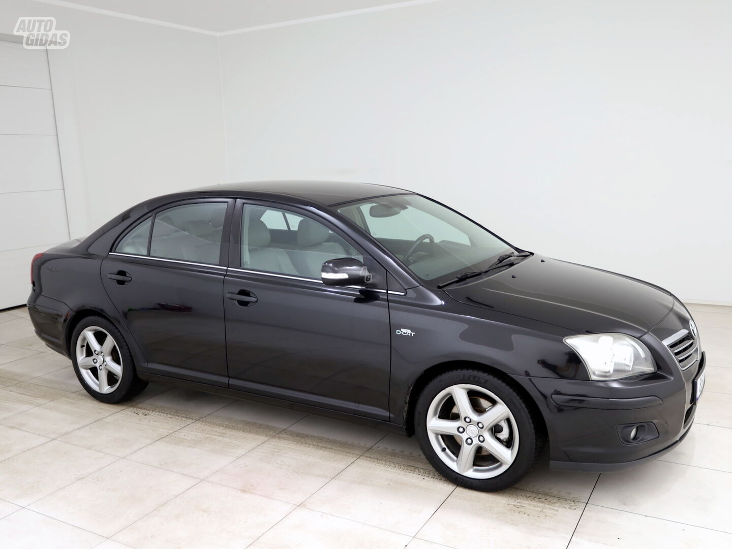 Toyota Avensis D-4D 2007 г