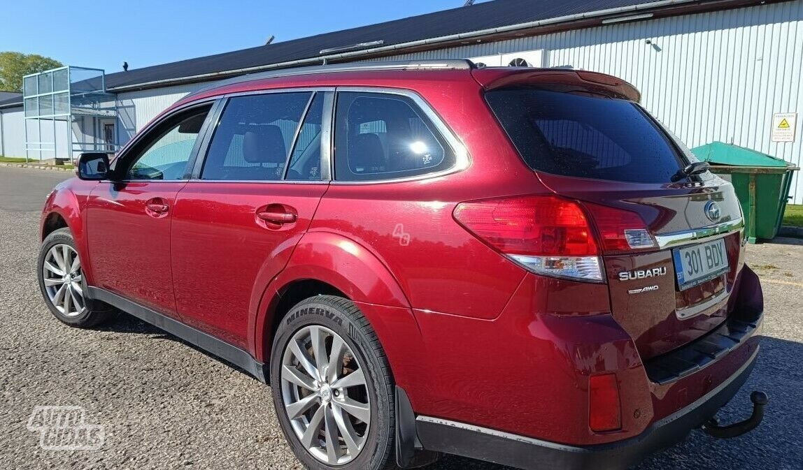 Subaru OUTBACK 2011 y Wagon