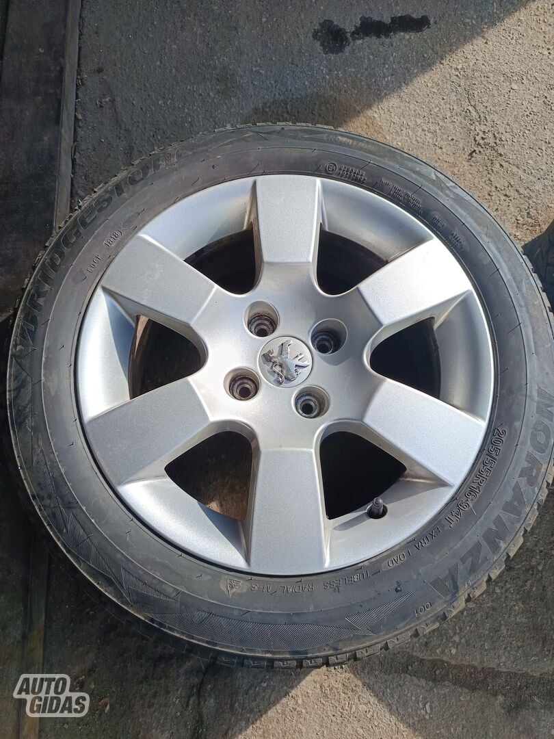 Peugeot light alloy R16 rims