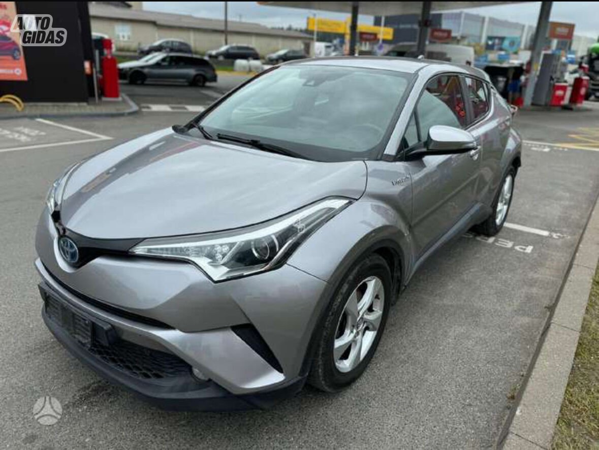 Toyota C-HR I 2017 y