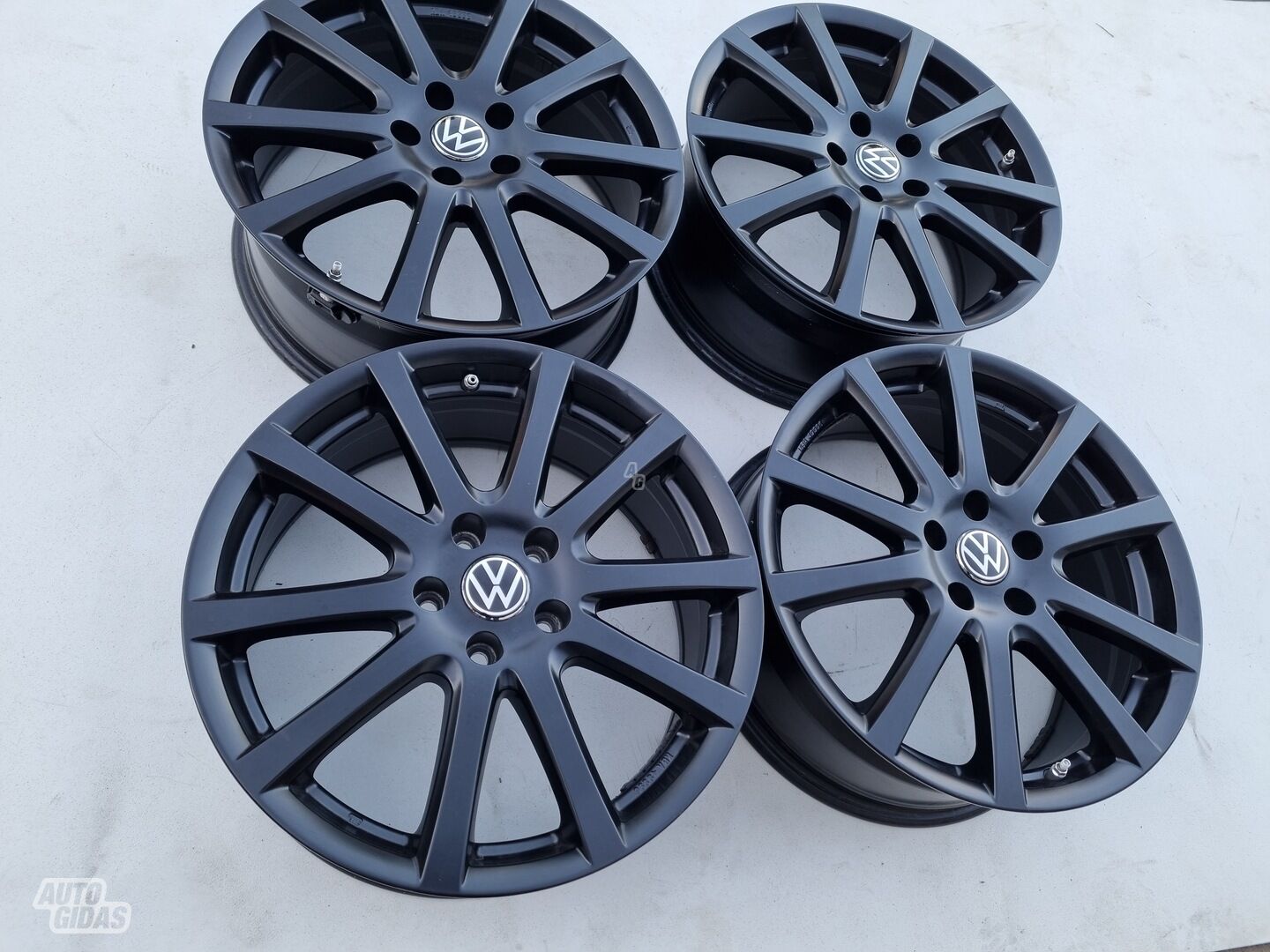 Volkswagen R18 passat, T-Roc Passat light alloy R18 rims