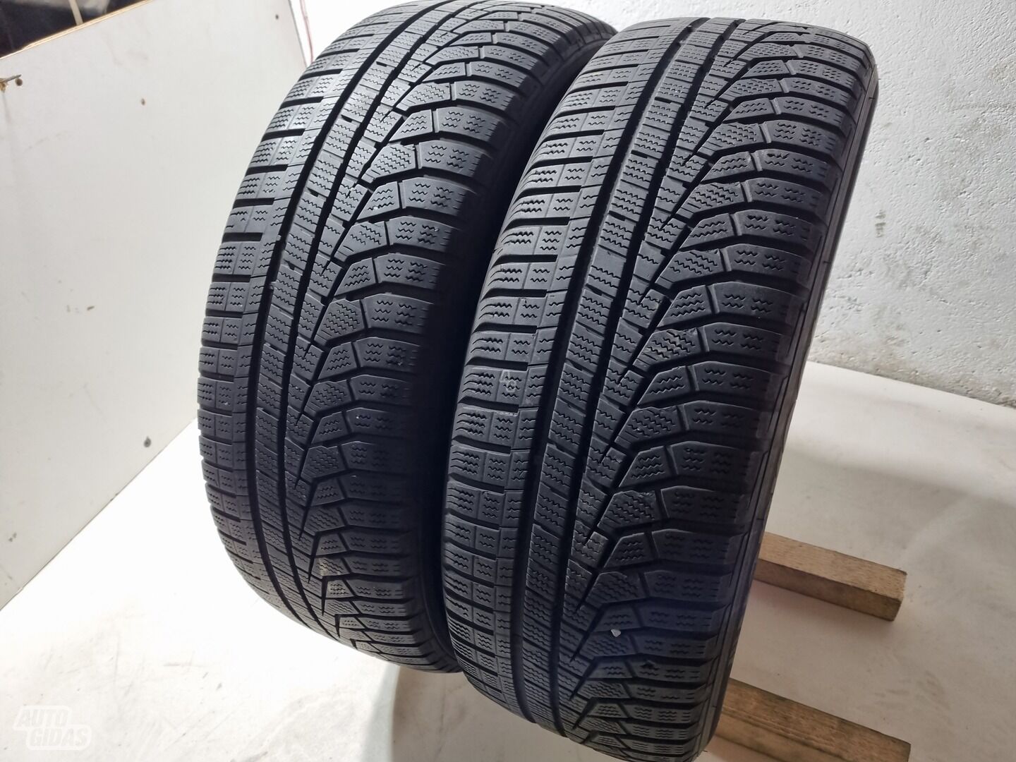 Hankook 5-6mm R18 winter tyres passanger car