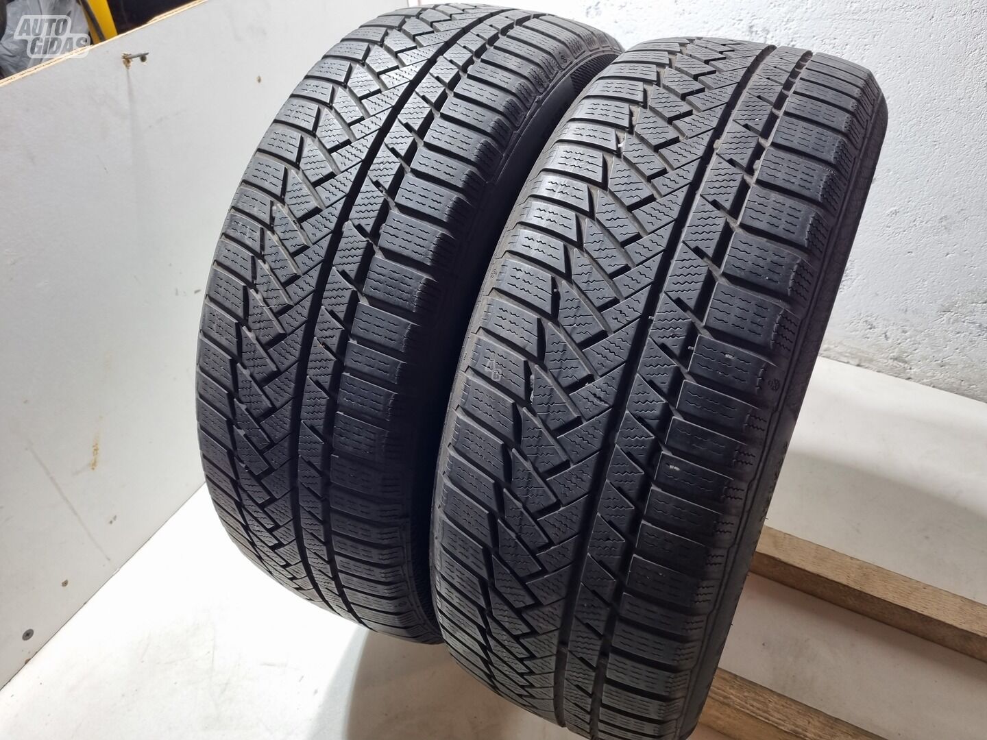 Continental 6mm R18 winter tyres passanger car